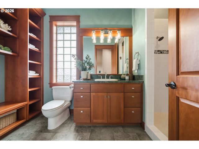 714 SOMMERSET Rd, Woodland, WA 98674