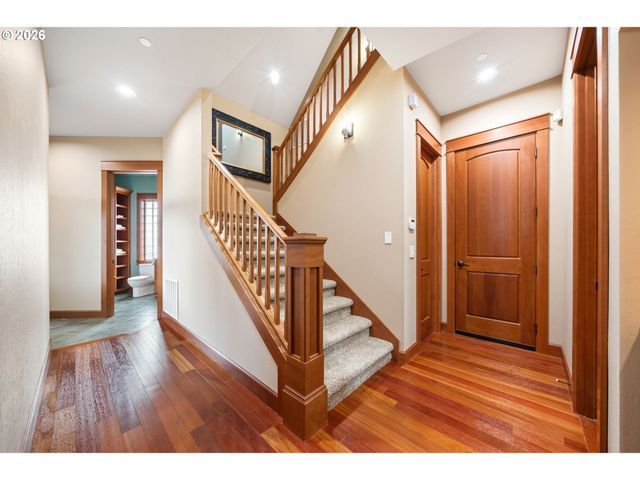 714 SOMMERSET Rd, Woodland, WA 98674