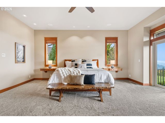 714 SOMMERSET Rd, Woodland, WA 98674