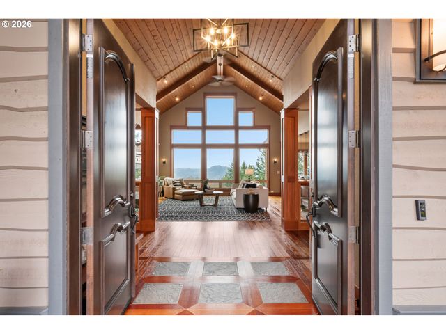 714 SOMMERSET Rd, Woodland, WA 98674