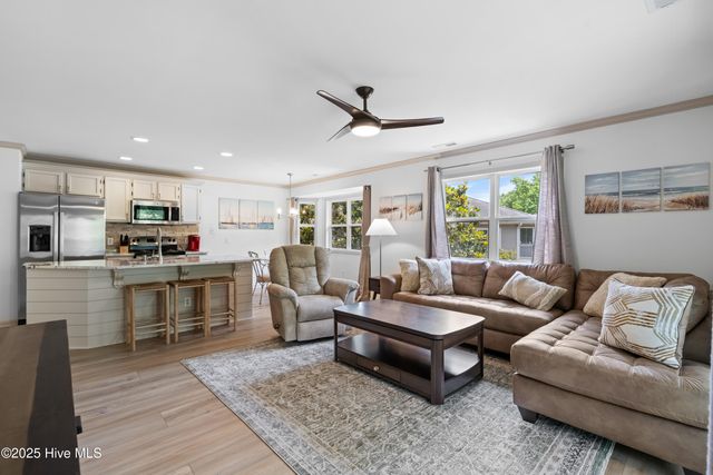 3030 Marsh Winds Circle 405, Southport, NC 28461