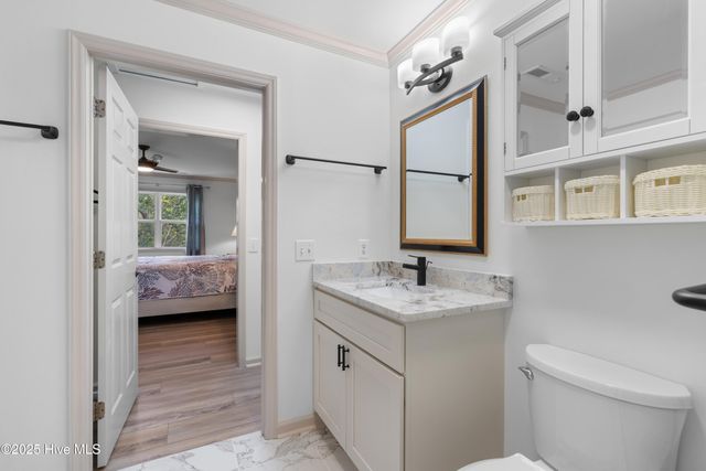 3030 Marsh Winds Circle 405, Southport, NC 28461