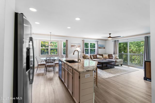 3030 Marsh Winds Circle 405, Southport, NC 28461