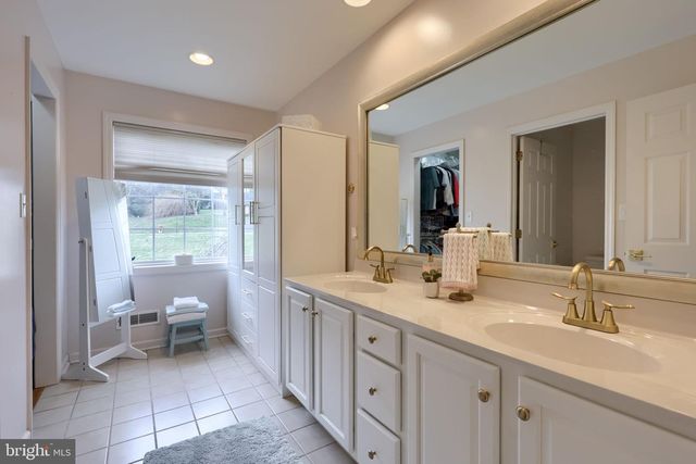 115 NORTHVIEW DR, Lancaster, PA 17601