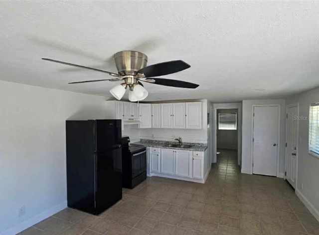 917 E 121ST AVENUE, Tampa, FL 33612