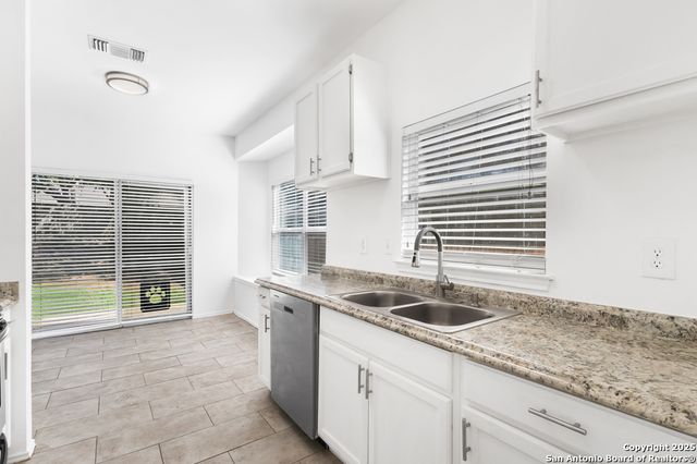 13126 Feather Point, San Antonio, TX 78233