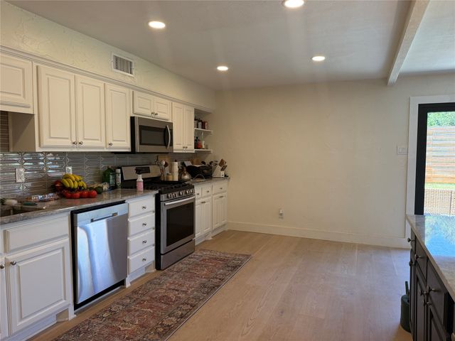 6811 Ledyard Drive, Dallas, TX 75248