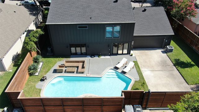 6811 Ledyard Drive, Dallas, TX 75248