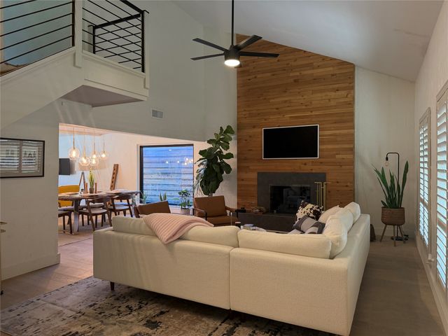 6811 Ledyard Drive, Dallas, TX 75248