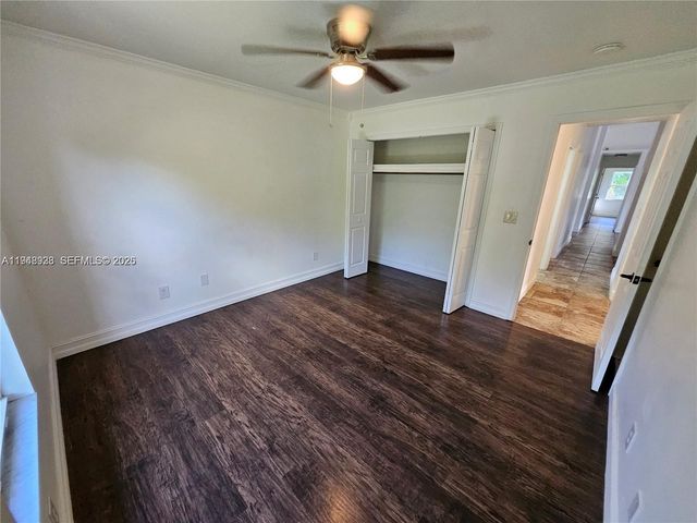 713 Palmetto Ave, Lehigh Acres, FL 33972