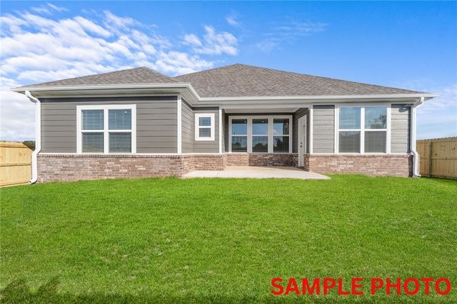 2795 Relaxation Avenue, Springdale, AR 72764