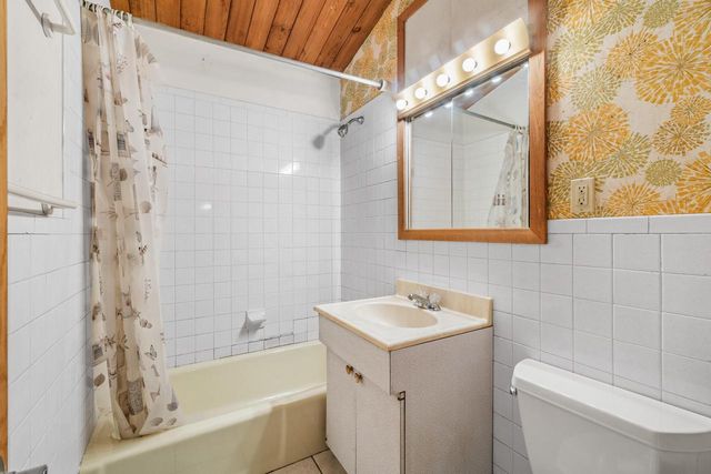 N2335 Main ROAD, Lake Geneva, WI 53147