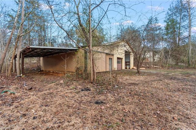 446 Homestead Drive, Lexington, NC 27292