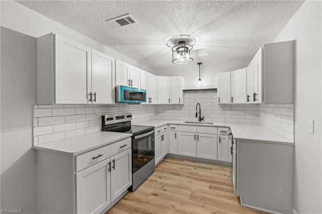 446 Homestead Drive, Lexington, NC 27292