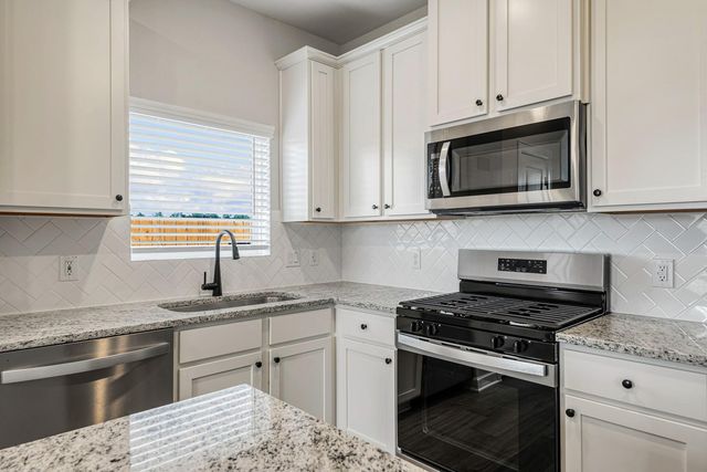 15650 Honey Cove Drive, Conroe, TX 77303