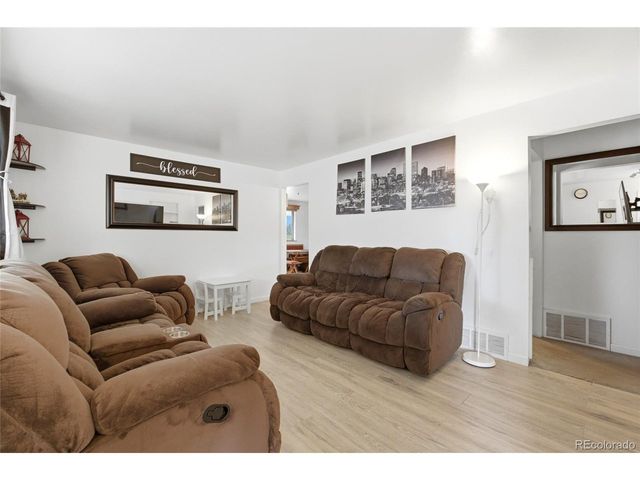 3341 W 92nd Pl, Westminster, CO 80031