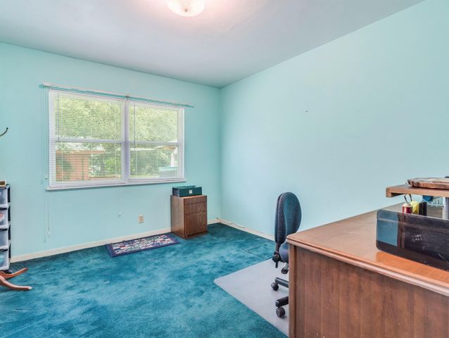 12900 Lowden LN, Manchaca, TX 78652
