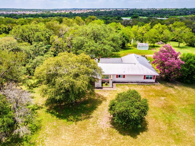 12900 Lowden LN, Manchaca, TX 78652