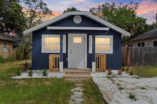2810 6TH STREET S, St Petersburg, FL 33705