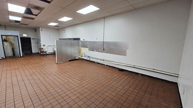 7350 S Stony Island Avenue 7350, Chicago, IL 60649