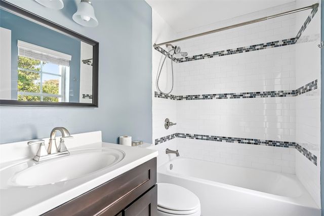 9500 Stanley Lane, Tamarac, FL 33321