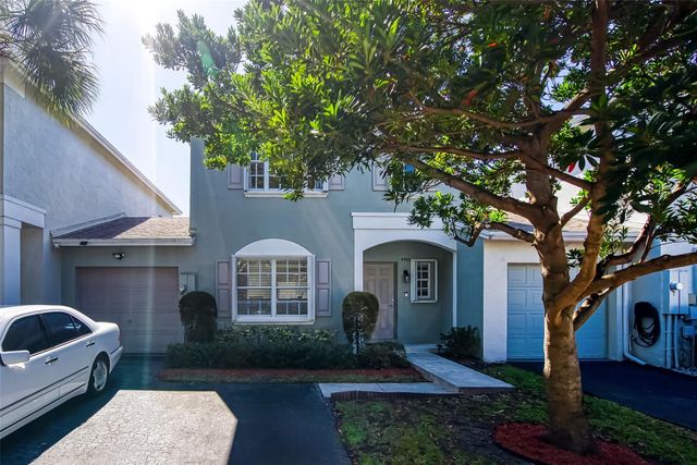 9500 Stanley Lane, Tamarac, FL 33321