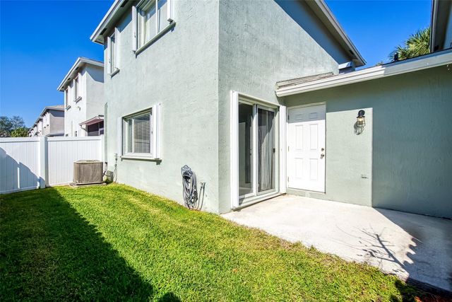 9500 Stanley Lane, Tamarac, FL 33321