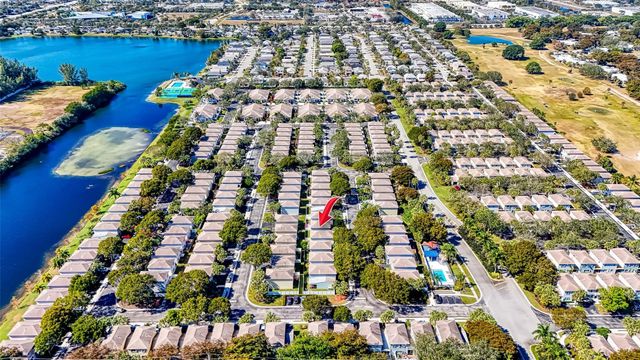 9500 Stanley Lane, Tamarac, FL 33321