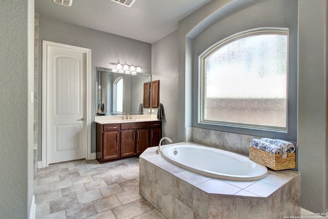 28518 Tristant Ridge, San Antonio, TX 78260