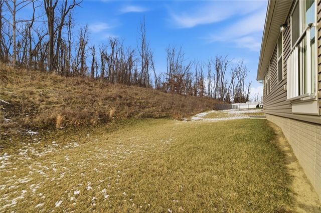 135 Alta Vista Dr, Findlay Twp, PA 15126