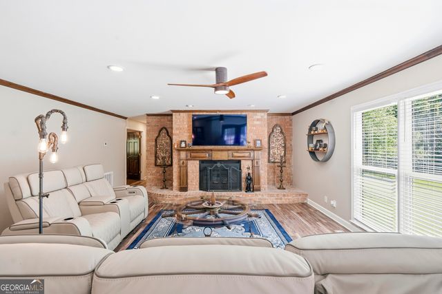 160 Vonron Drive, Macon, GA 31210