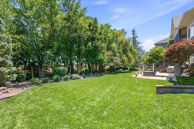 714 N Deerfield Ct, Andover, KS 67002