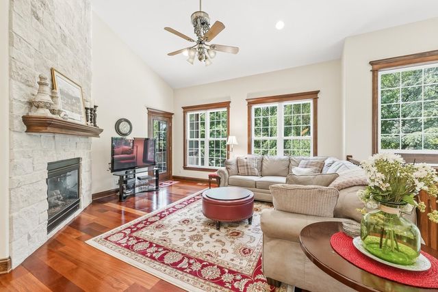 714 N Deerfield Ct, Andover, KS 67002