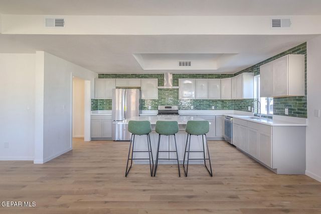 4 CIELO DEL ESTE, Anthony, NM 88021