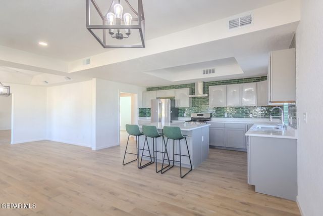 4 CIELO DEL ESTE, Anthony, NM 88021