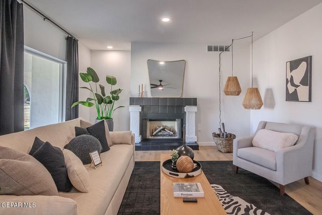 4 CIELO DEL ESTE, Anthony, NM 88021