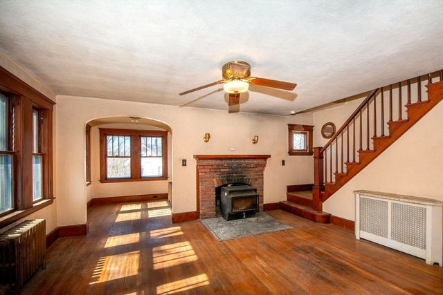 86 Westminster Rd, Weymouth, MA 02189