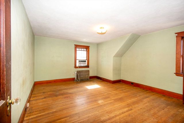 86 Westminster Rd, Weymouth, MA 02189