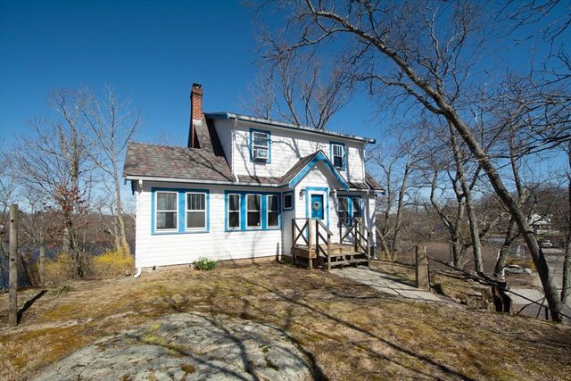 86 Westminster Rd, Weymouth, MA 02189