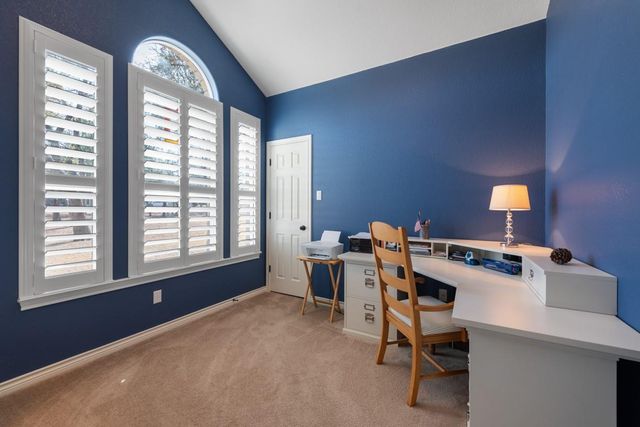 502 Carriage Oaks DR, Liberty Hill, TX 78642