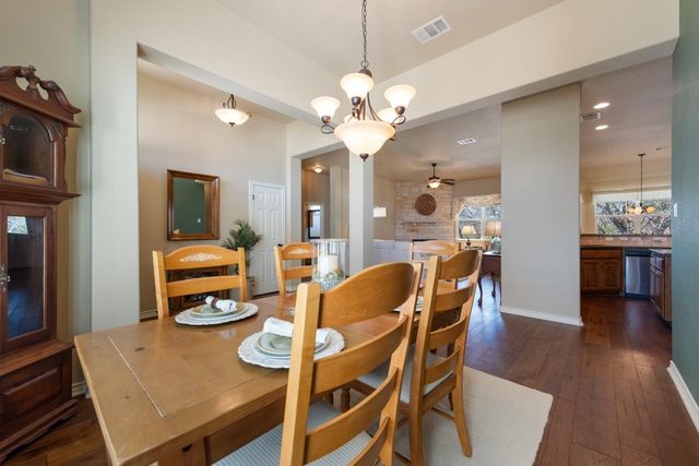 502 Carriage Oaks DR, Liberty Hill, TX 78642