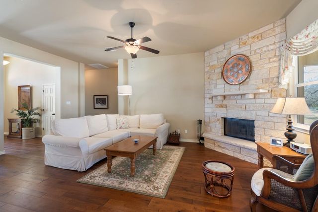 502 Carriage Oaks DR, Liberty Hill, TX 78642