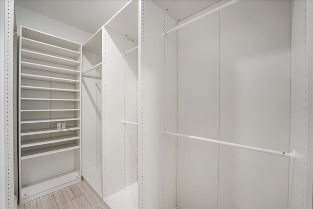 6818 Pointe Of Woods Drive, West Palm Beach, FL 33413