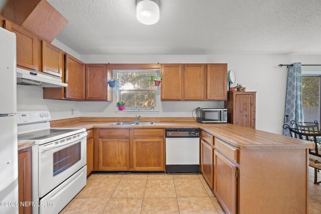 2169 ASPEN RIDGE Drive, Jacksonville, FL 32233