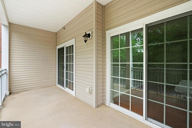 226 BREEDERS CUP DR, Cherry Hill, NJ 08002