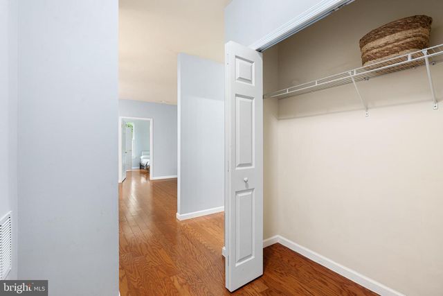 226 BREEDERS CUP DR, Cherry Hill, NJ 08002