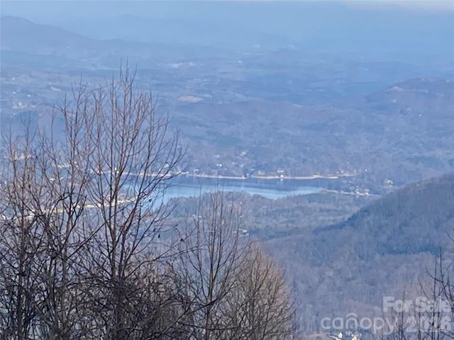 1170 Gabe Laugher Road, Hendersonville, NC 28792