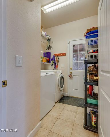 139 Charlie Harrell Lane, Hampton, TN 37658