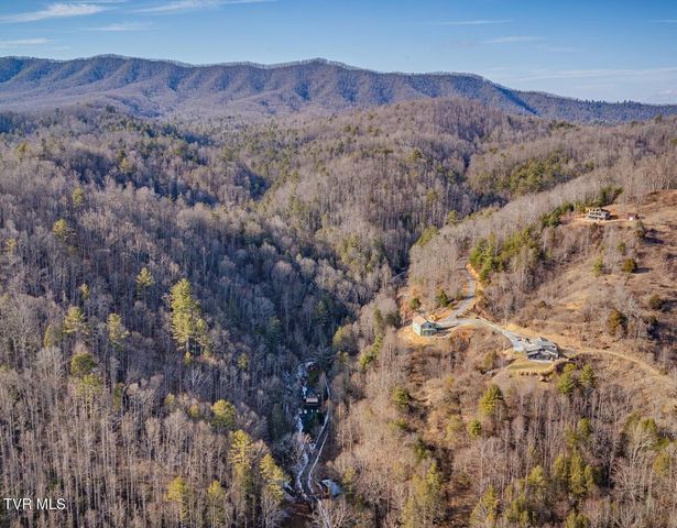 139 Charlie Harrell Lane, Hampton, TN 37658