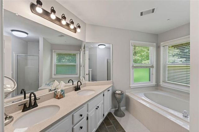 6409 Ivey Terrace Drive SE, Mableton, GA 30126